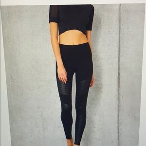 ALO Yoga High-Waist Moto Leggings